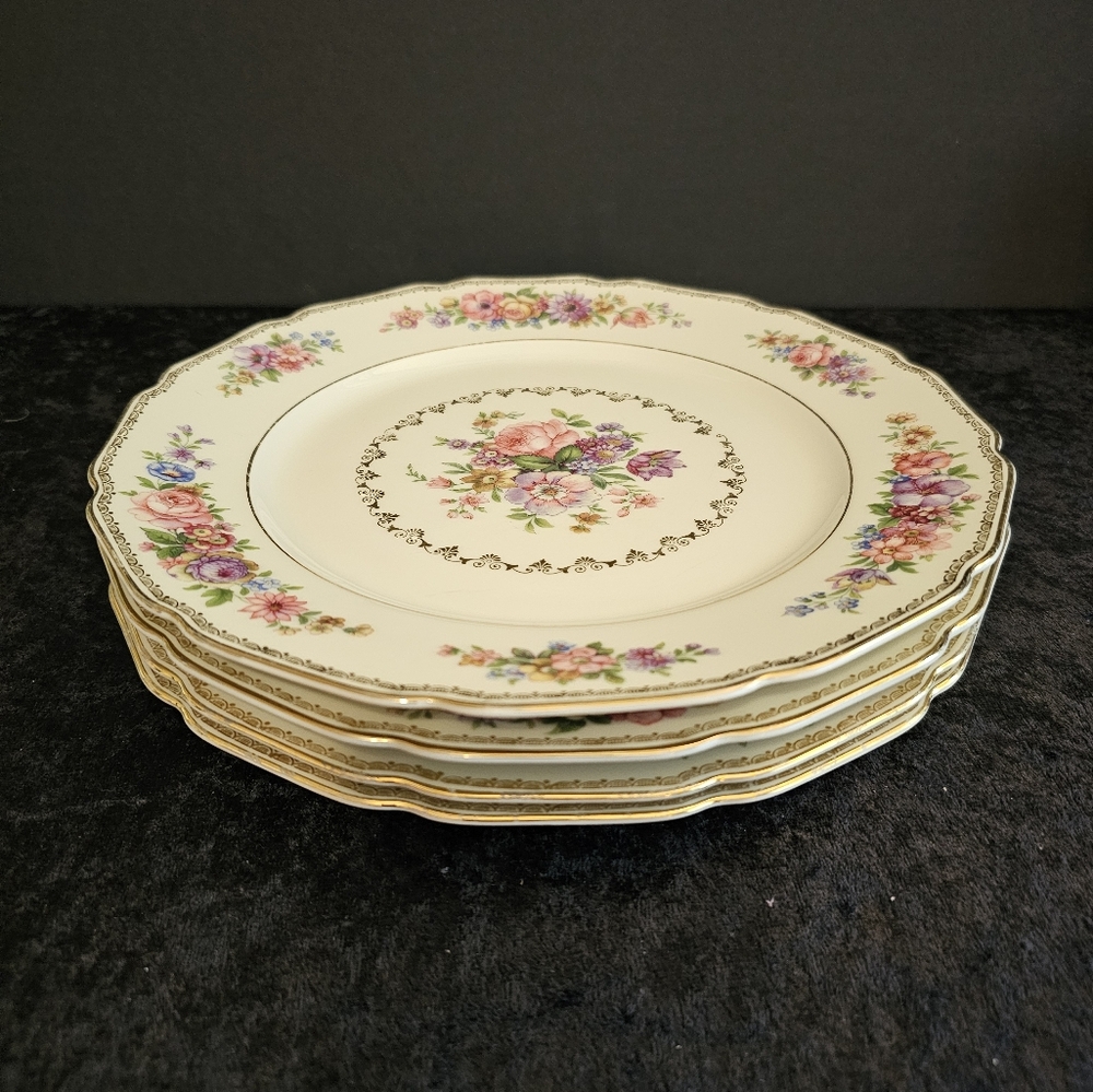 Set Of 4, Gorgeous Sylvia - Thomas Ivory Bavaria Dinner Plates